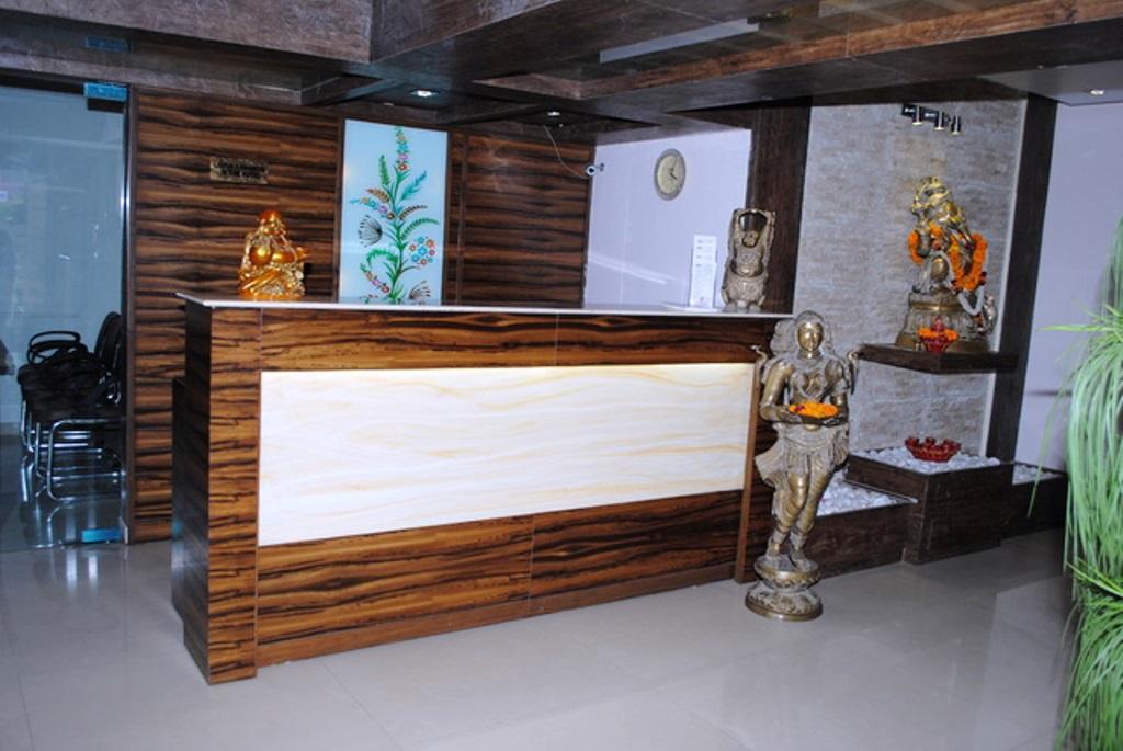 Hotel Eden Ahmedabad Exterior photo