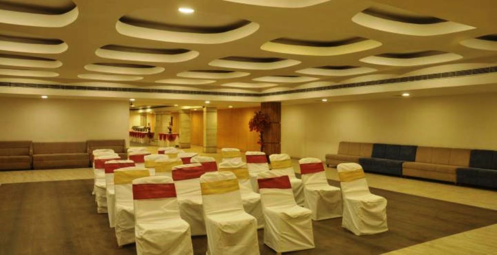 Hotel Eden Ahmedabad Exterior photo